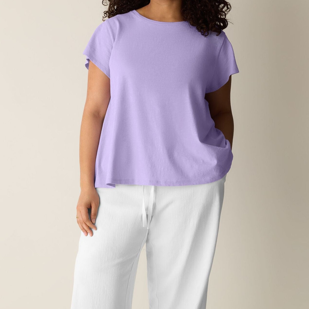 Women's crew neck short sleeve t-shirt