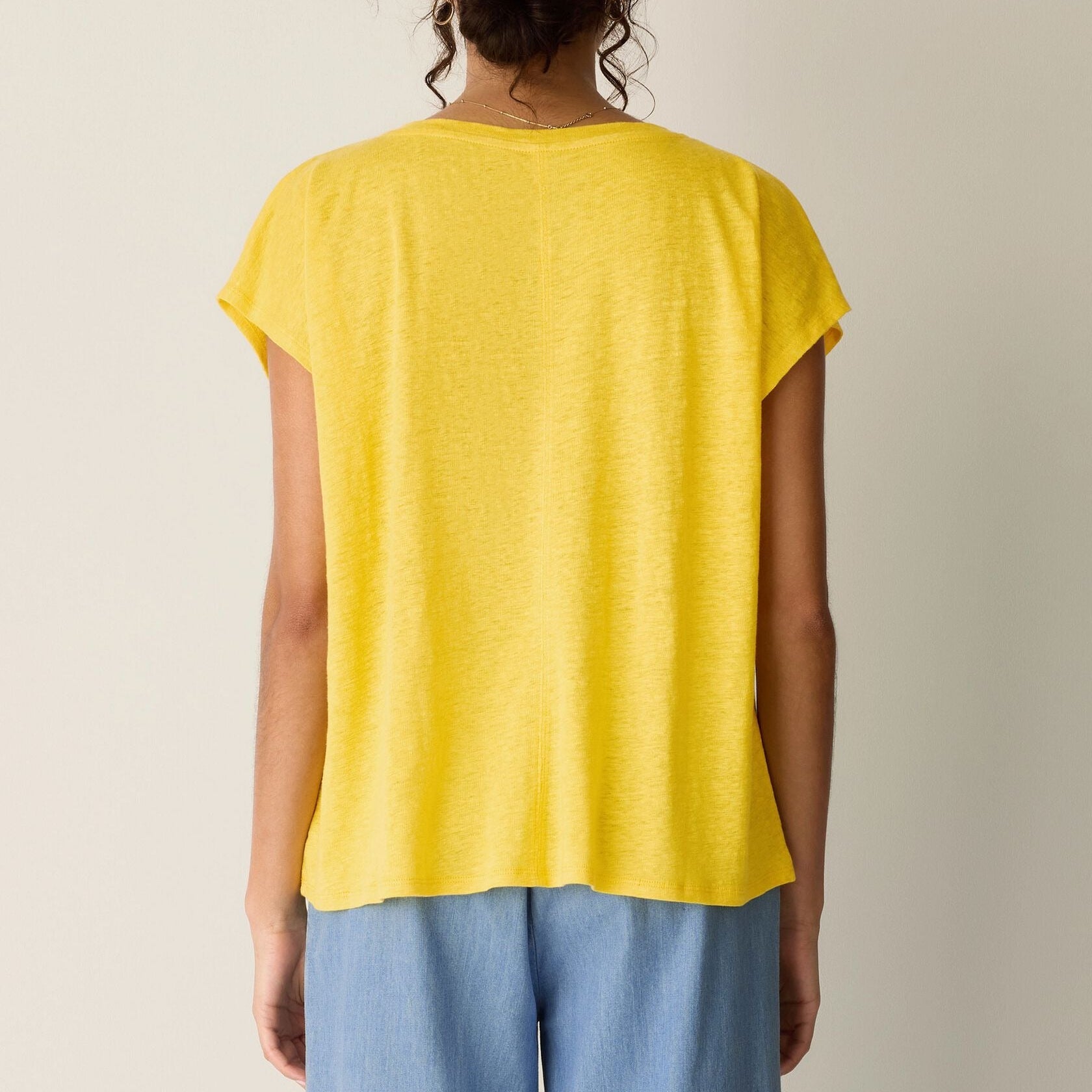 Women's yellow v neck casual short sleeve top